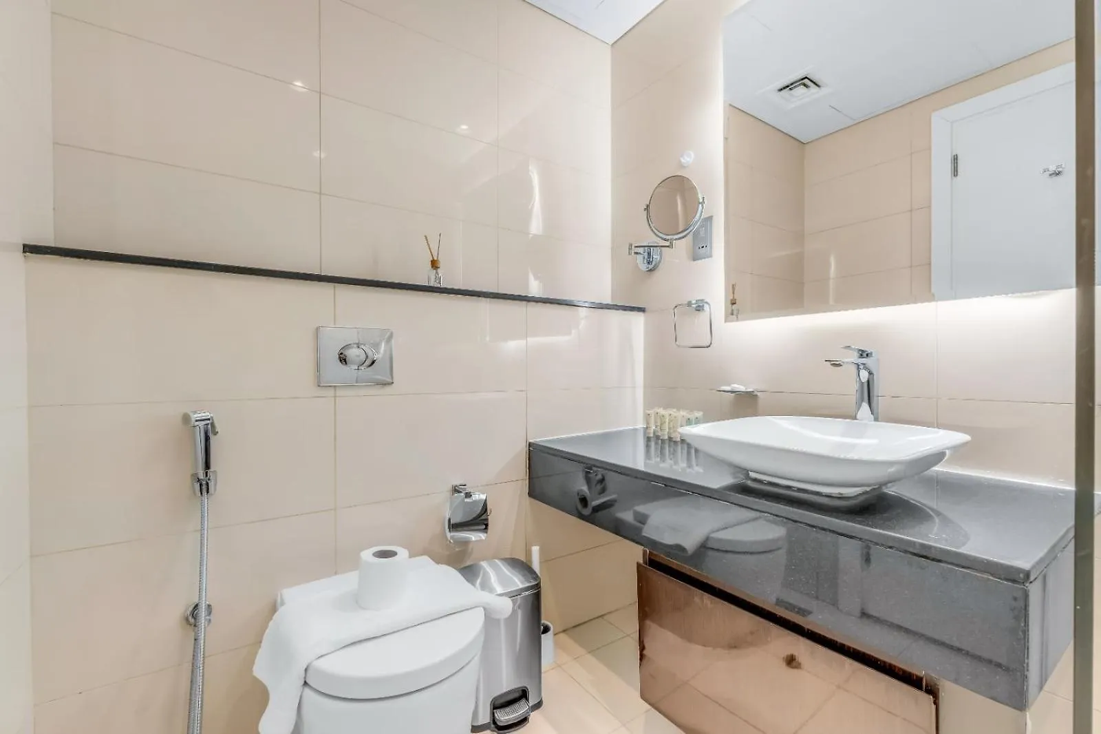 Apartment Lux Apt 5 Min Away From Burj Khalifa & Dubai Mall United Arab Emirates
