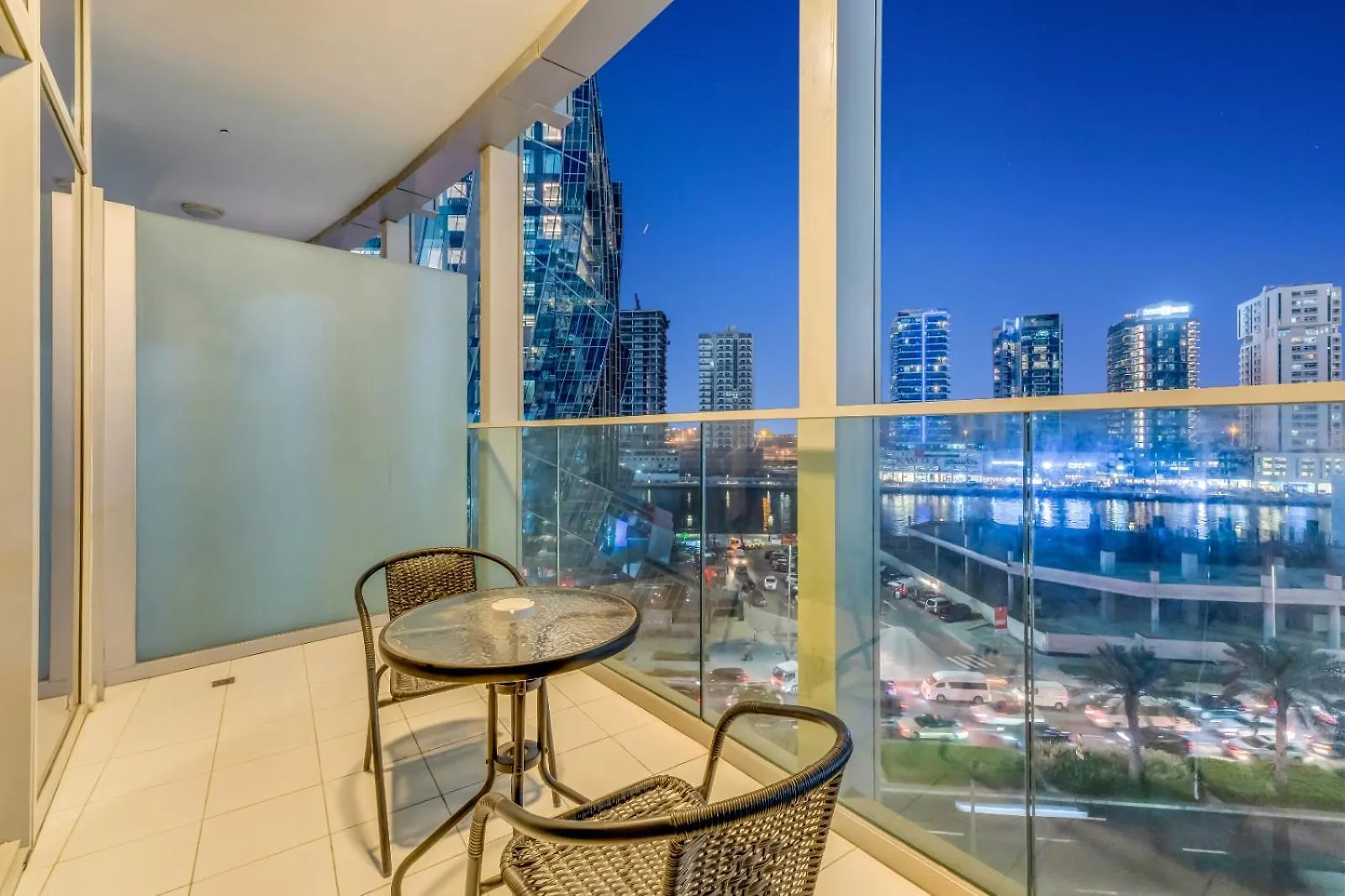 Lux Apt 5 Min Away From Burj Khalifa & Dubai Mall 0*,